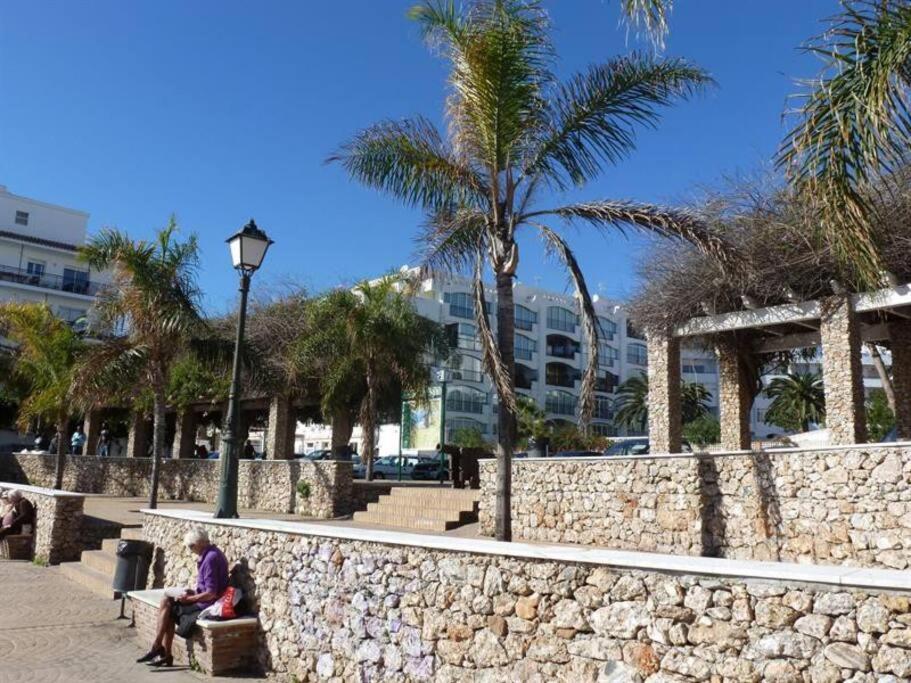 Carabeo 19 Apartment Nerja Bagian luar foto