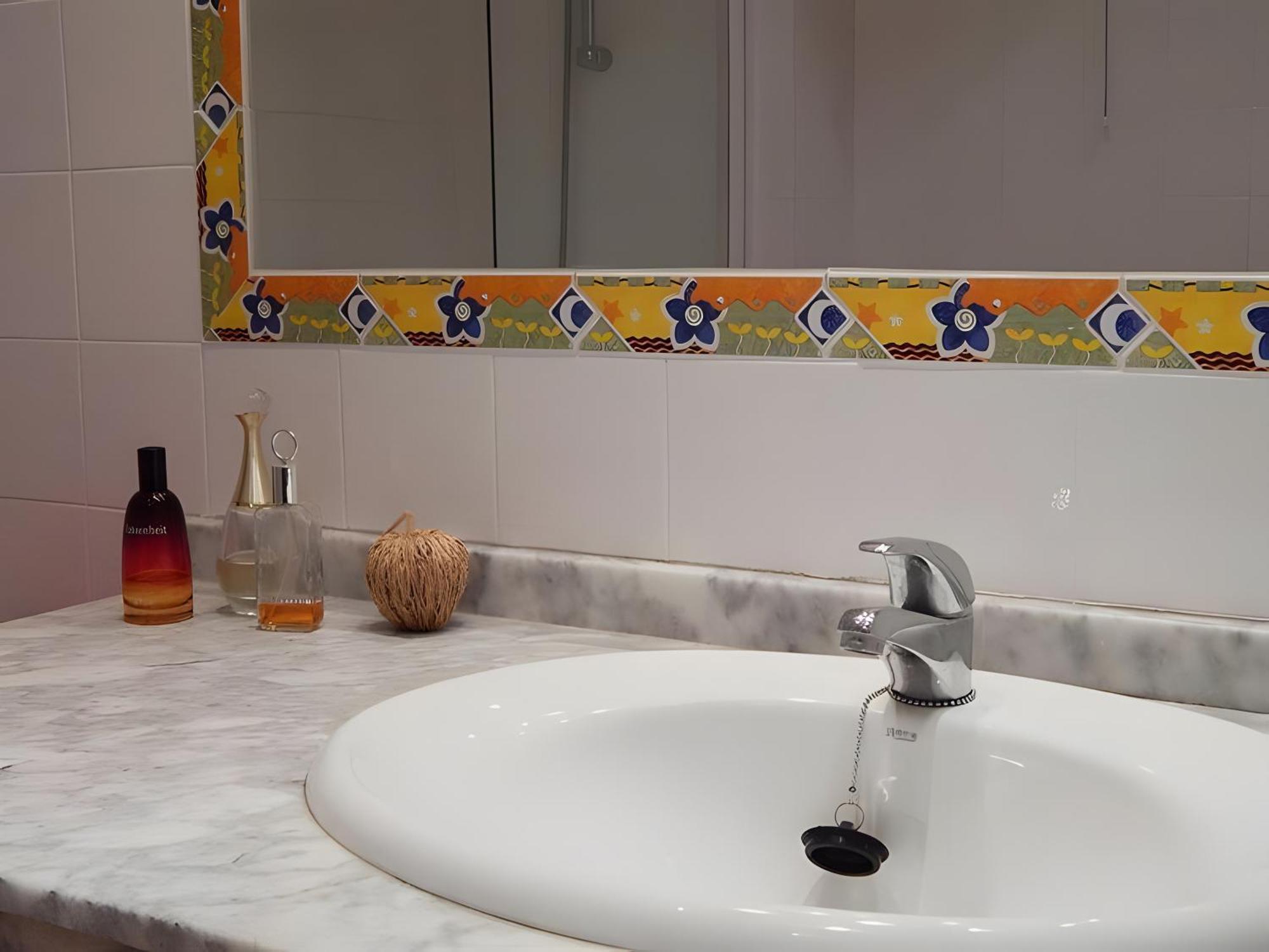Carabeo 19 Apartment Nerja Bagian luar foto