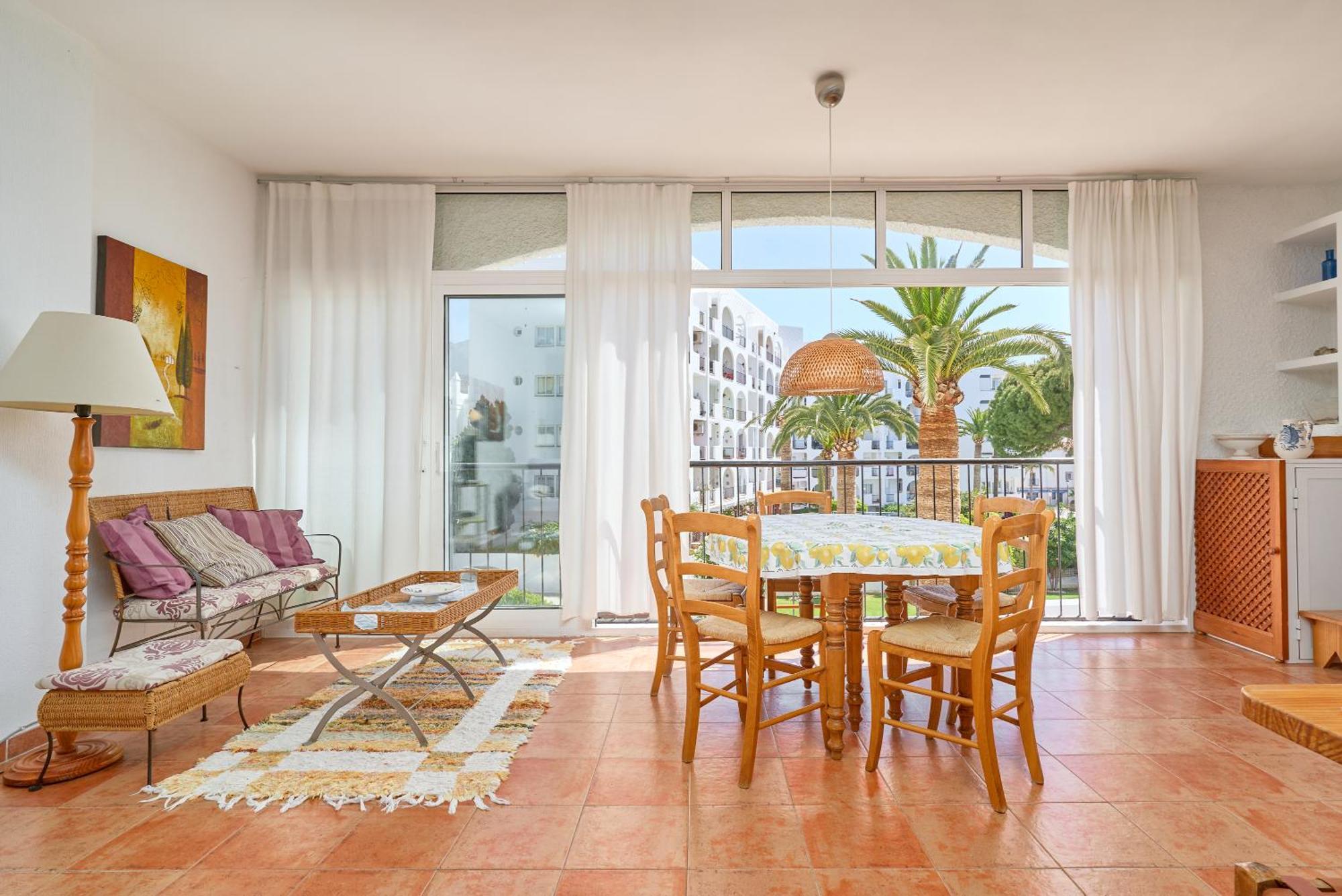 Carabeo 19 Apartment Nerja Bagian luar foto