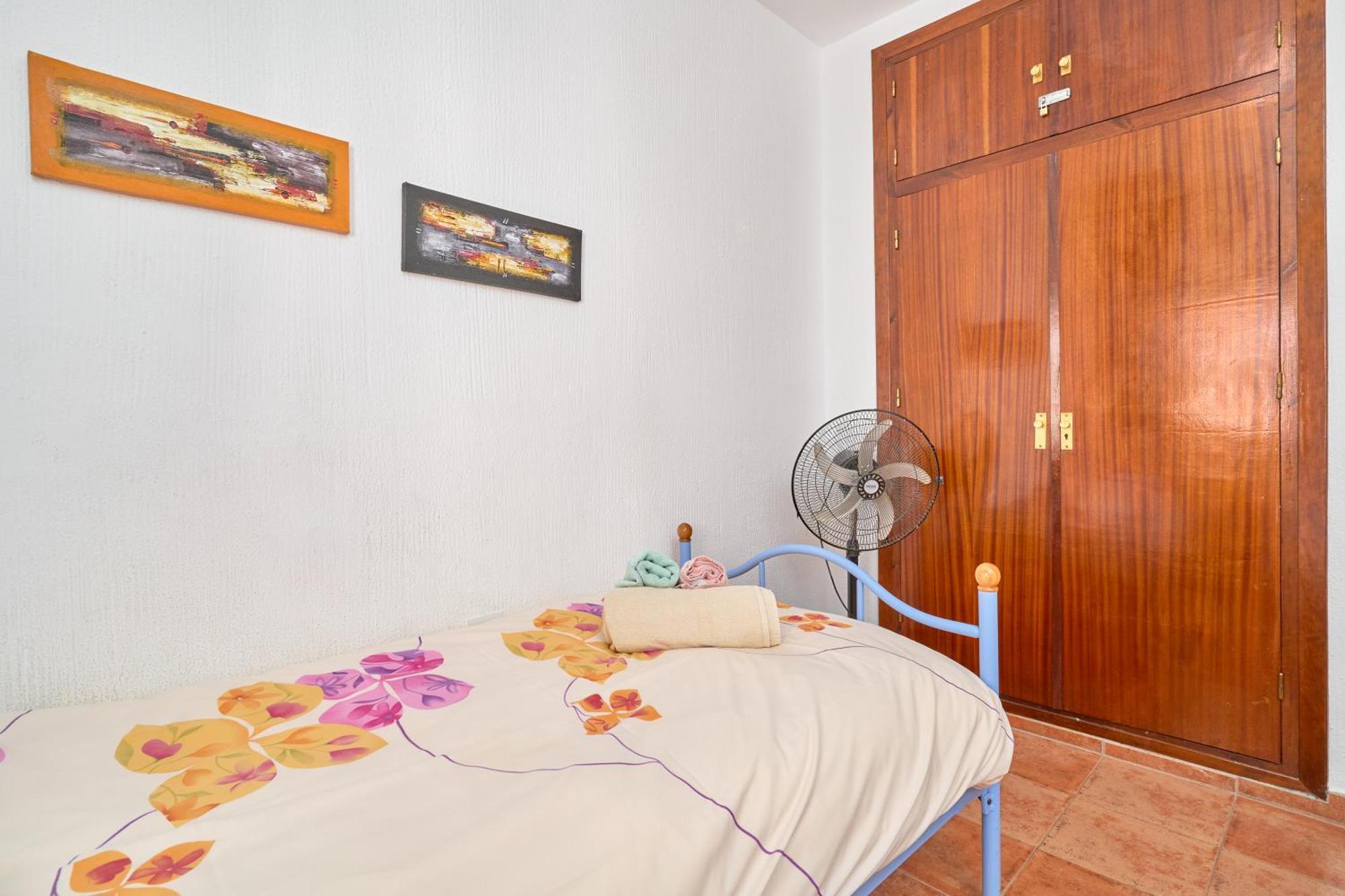 Carabeo 19 Apartment Nerja Bagian luar foto